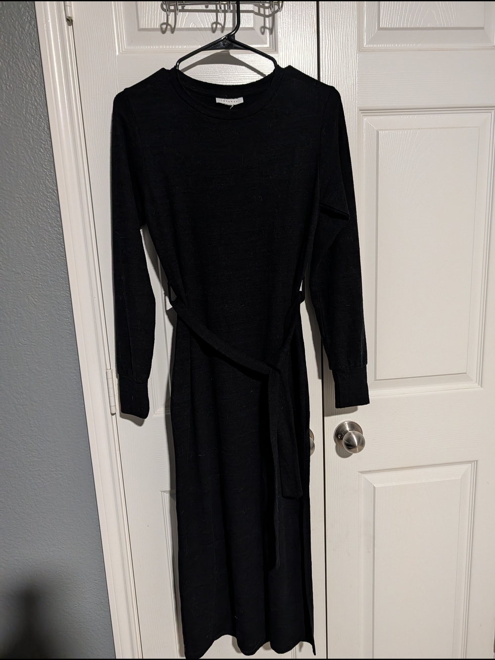 Top Shop Black Long-Sleeve Belted Dress